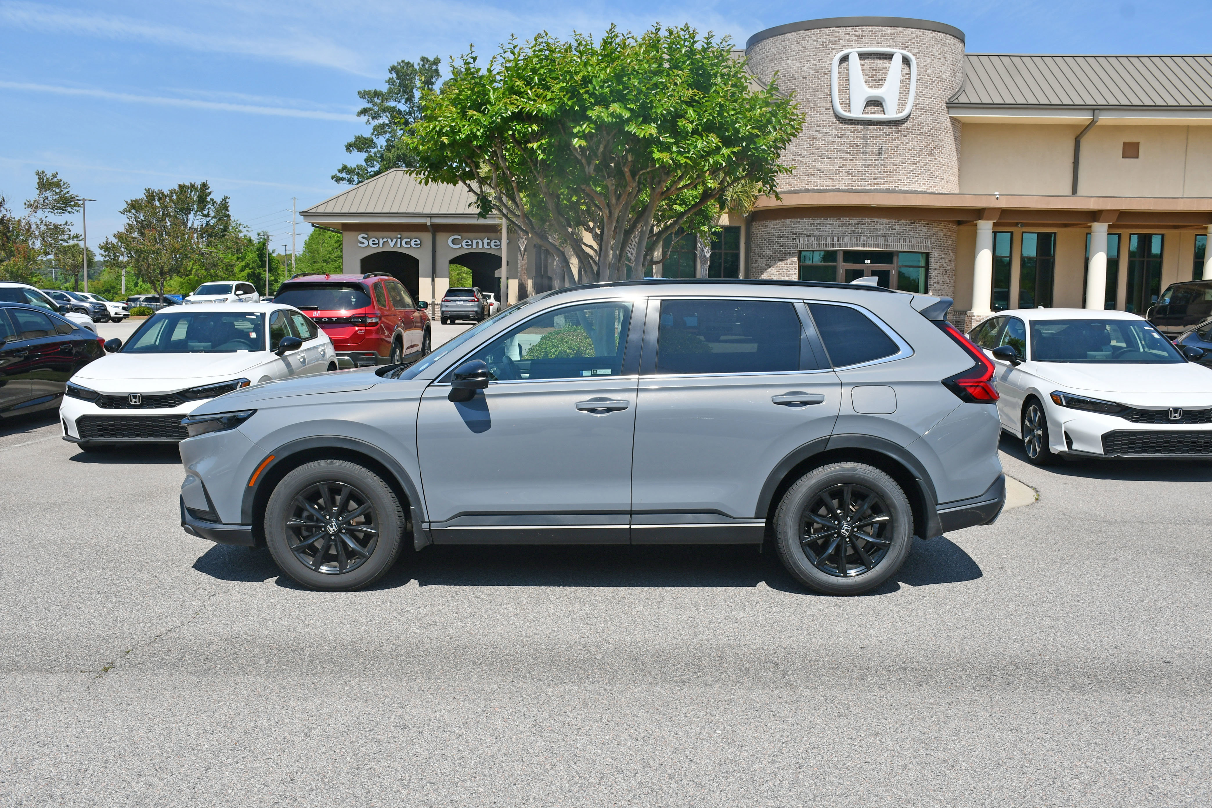 Certified 2023 Honda CR-V Sport image 2