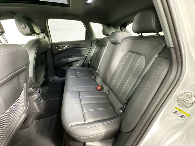 Used 2025 Audi Q4 e-tron Premium w/ Convenience Package image 26