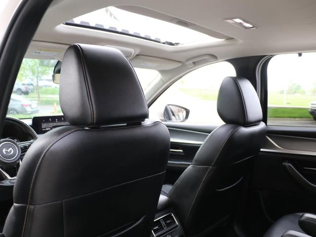 Used 2024 MAZDA CX-90 3.3 Turbo w/ Preferred Plus AWD/4WD image 14