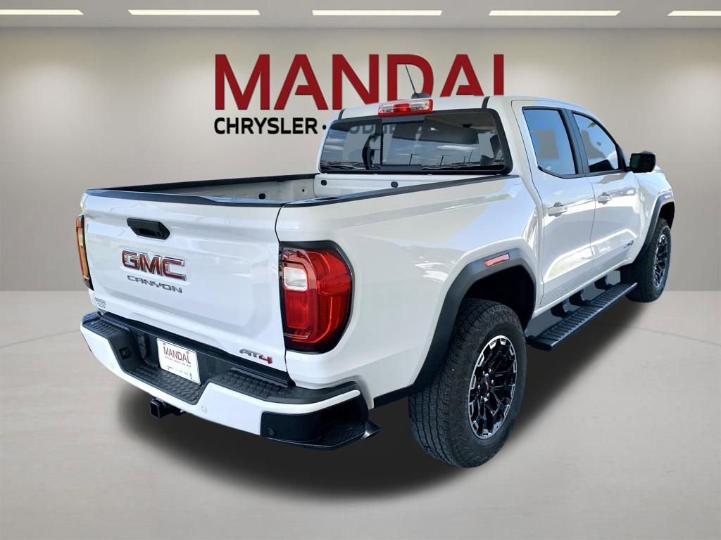Used 2026 GMC Canyon AT4 w/ Technology Plus Package AWD/4WD image 6
