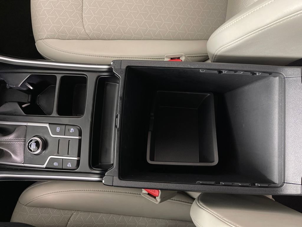 Used 2023 Kia Sorento S image 25