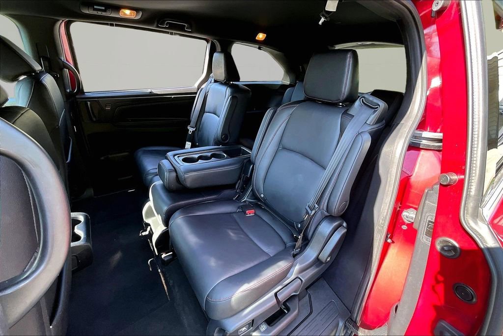 Used 2025 Honda Odyssey Sport-L image 18