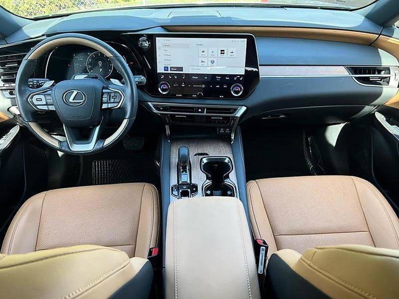 Used 2024 Lexus RX 350 Premium w/ Convenience Package FWD image 20