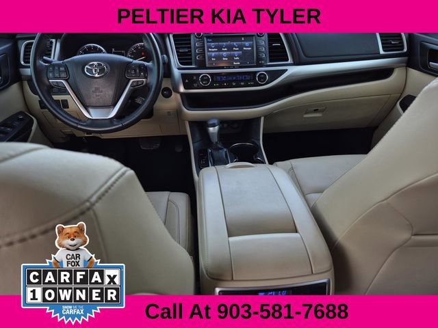 Used 2017 Toyota Highlander XLE image 31