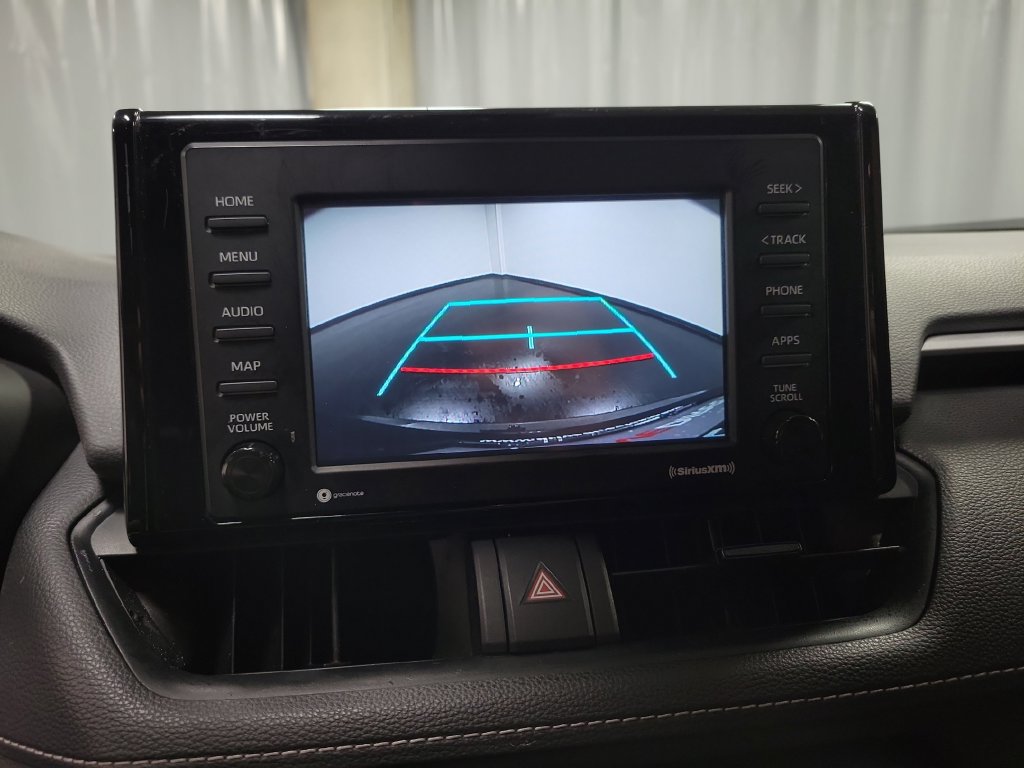 Used 2021 Toyota RAV4 XLE FWD image 20