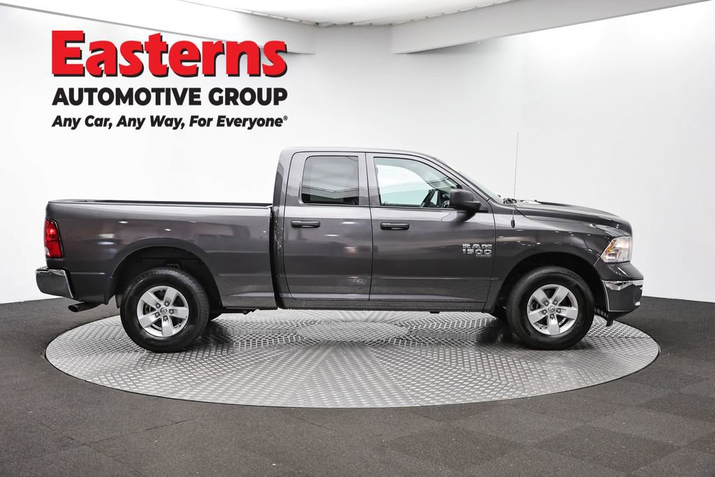 Used 2024 RAM 1500 Classic SLT AWD/4WD image 4