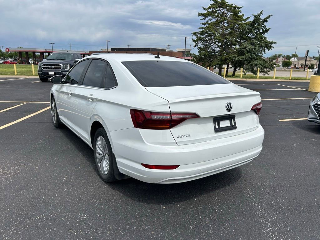 Used 2019 Volkswagen Jetta R-Line FWD image 5