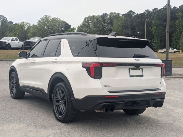 Used 2025 Ford Explorer ST image 6