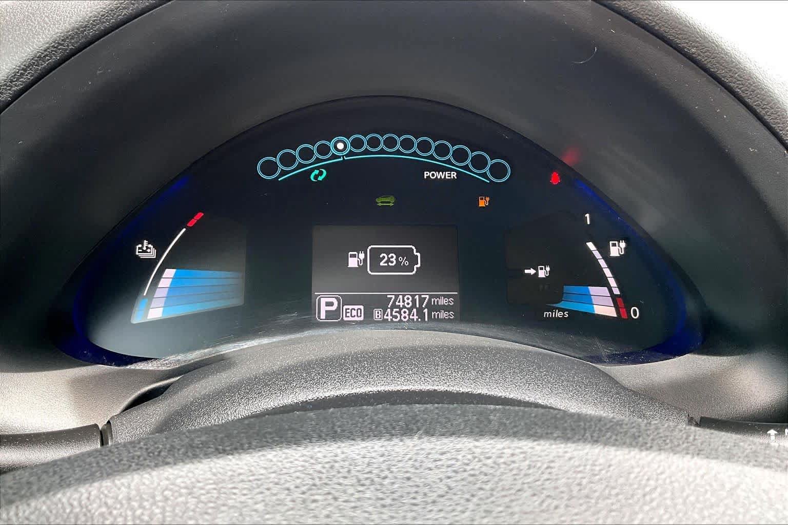Used 2015 Nissan Leaf S w/ Charge Package FWD image 24