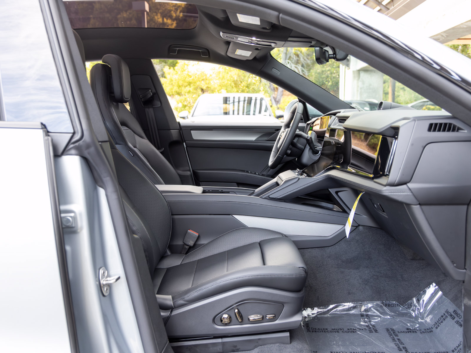 New 2026 Porsche Cayenne Electric Coupe AWD/4WD image 66