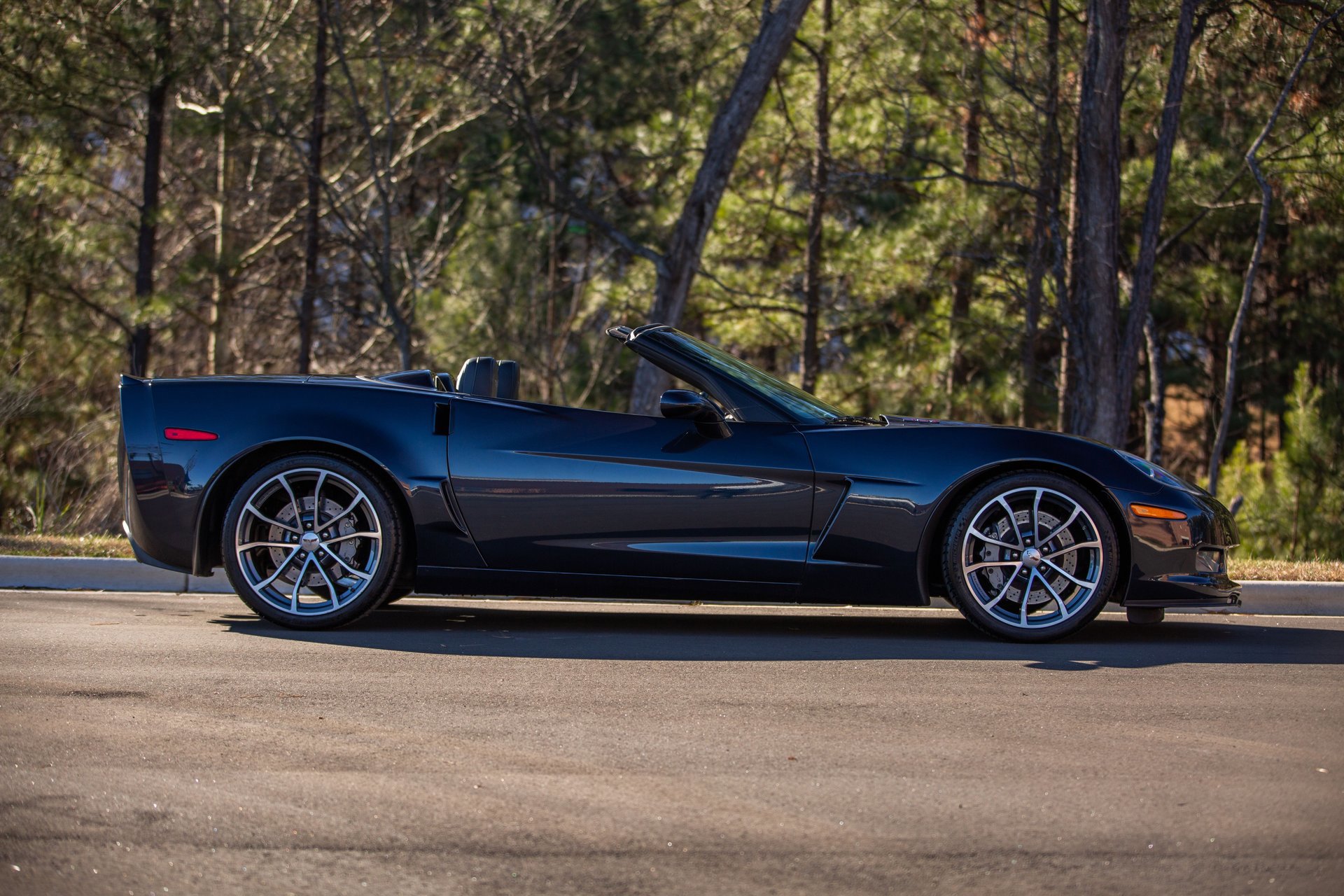 Used 2013 Chevrolet Corvette 427 w/ 1SC Preferred Equipment Group image 5
