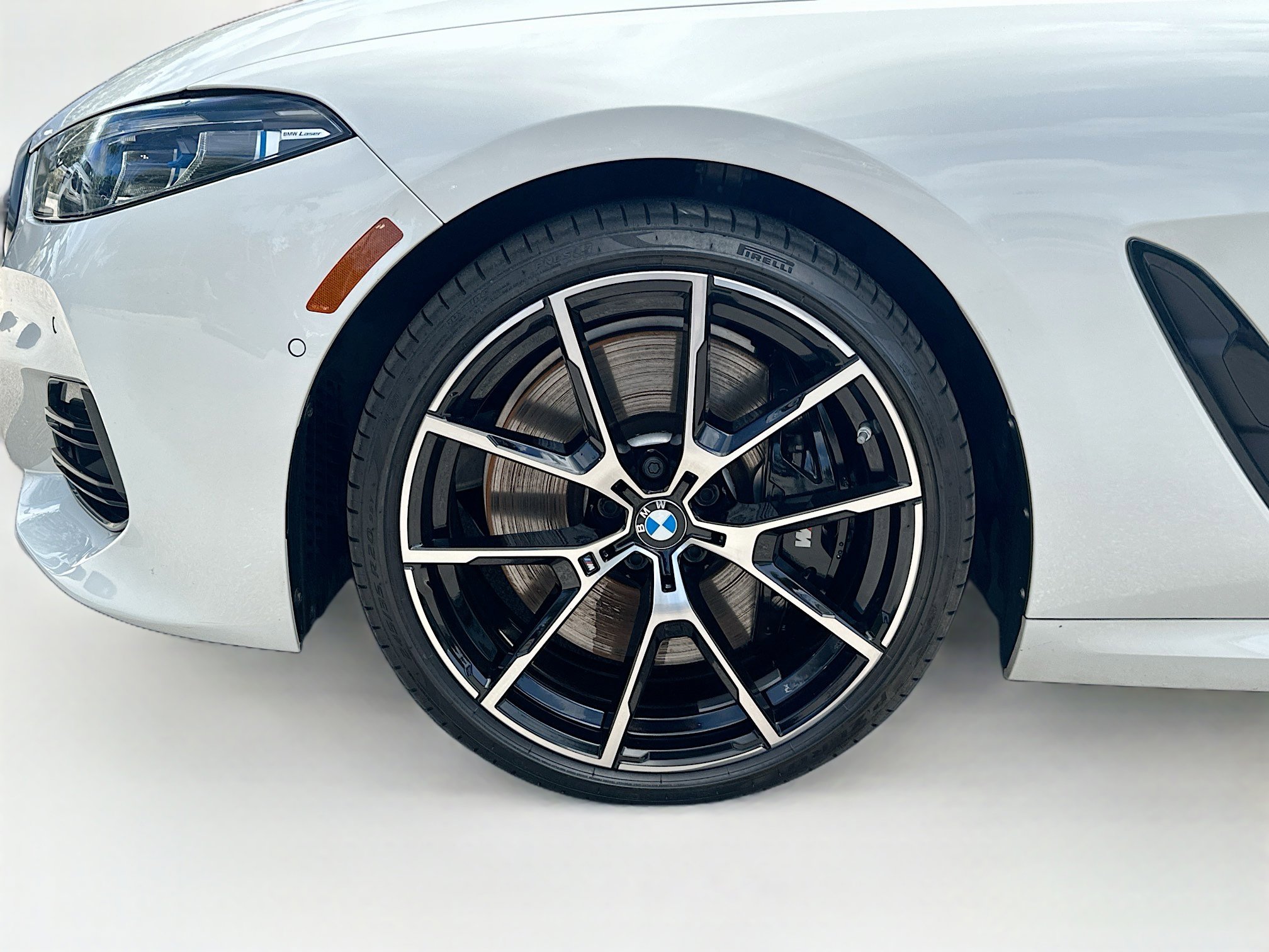 Used 2023 BMW 840i Convertible image 30