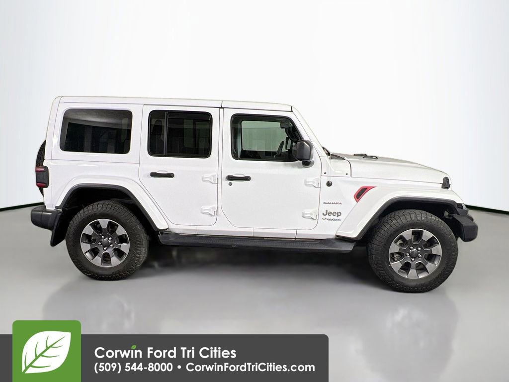 Used 2018 Jeep Wrangler Unlimited Sahara w/ Uconnect 4C Nav & Sound Group image 17