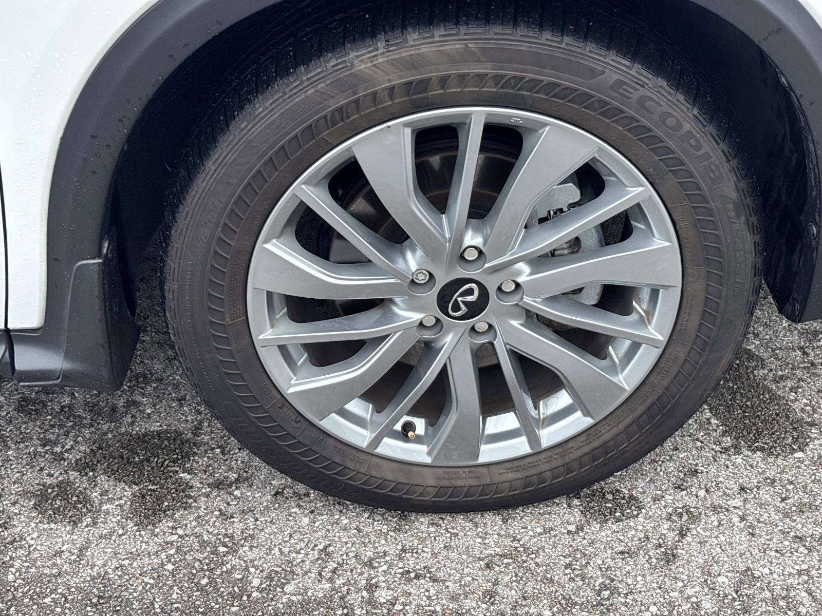 Used 2023 INFINITI QX50 Luxe AWD/4WD image 10