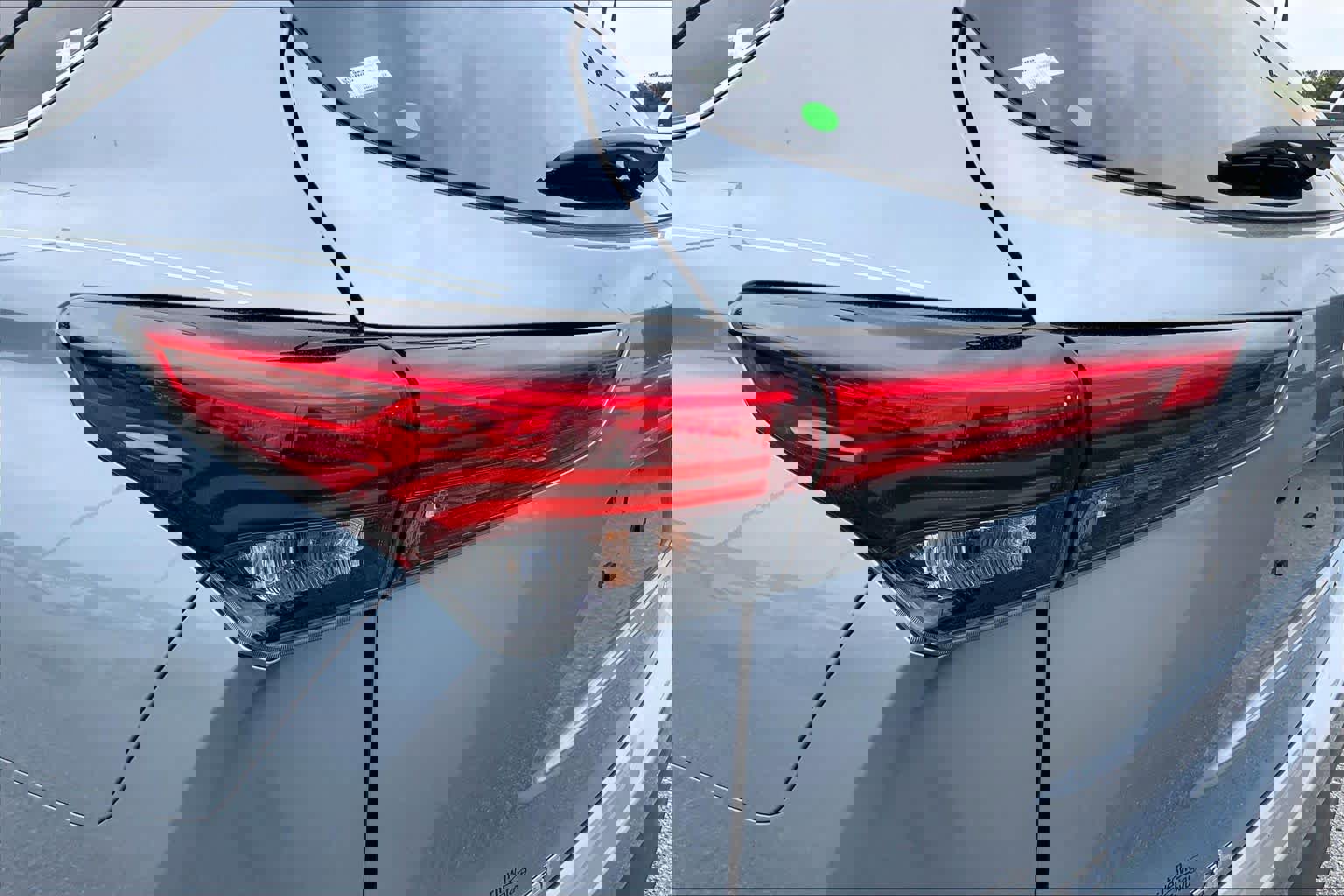 Used 2022 Toyota Highlander XLE image 28