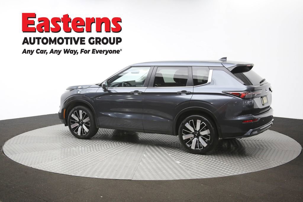 Used 2025 Mitsubishi Outlander SE AWD/4WD image 62