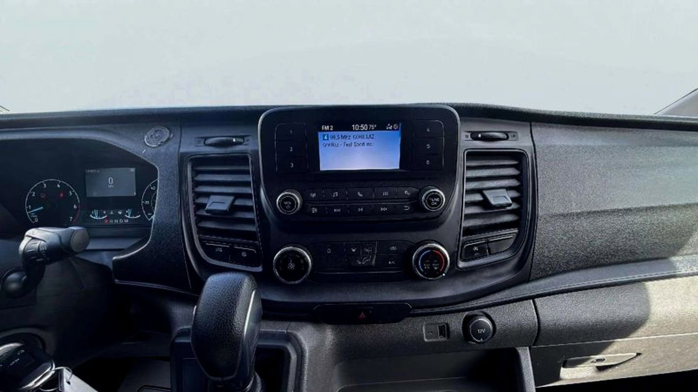 Used 2020 Ford Transit 250 Low Roof AWD image 9