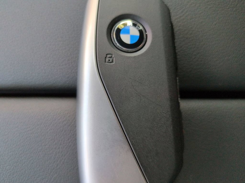 New 2026 BMW X5 xDrive40i w/ Executive Package AWD/4WD image 30
