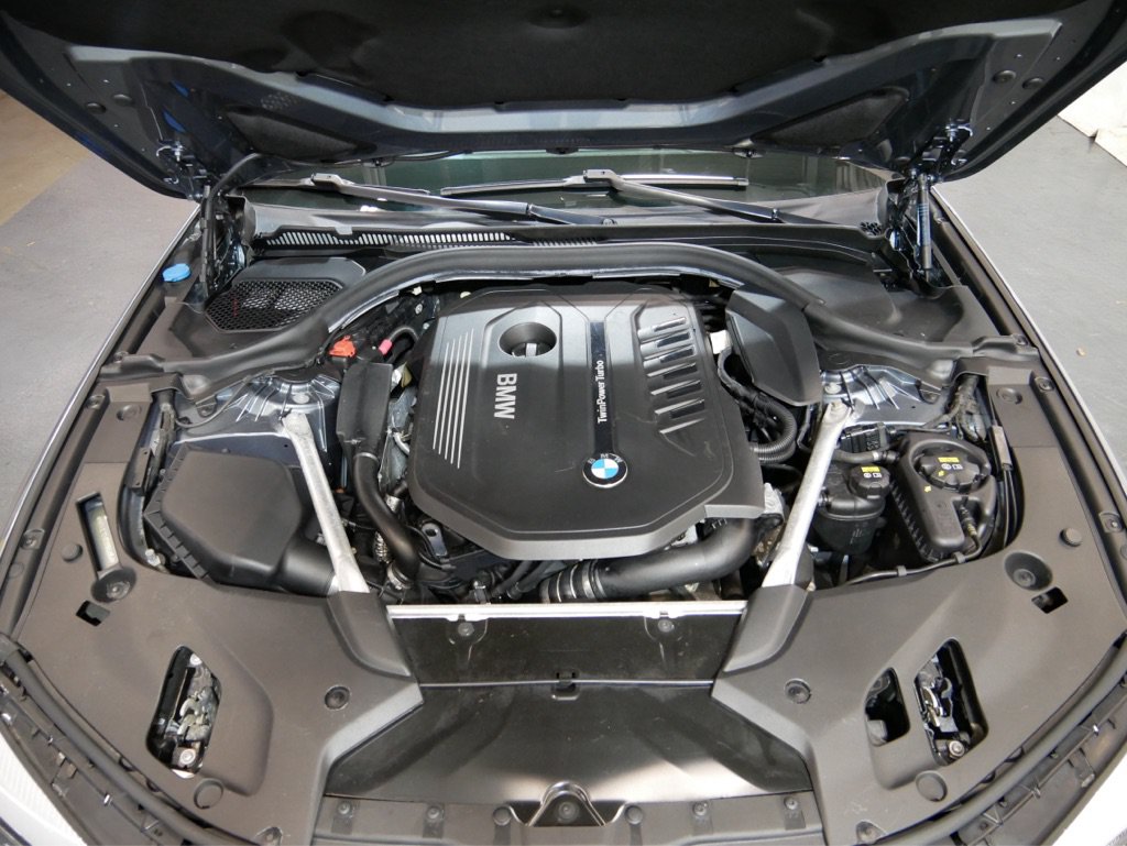 Used 2019 BMW 540i xDrive w/ Premium Package AWD/4WD image 32