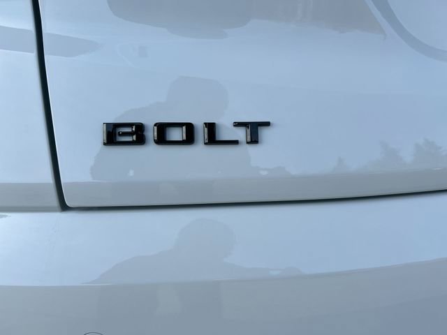 New 2027 Chevrolet Bolt LT w/ Comfort Package FWD image 29