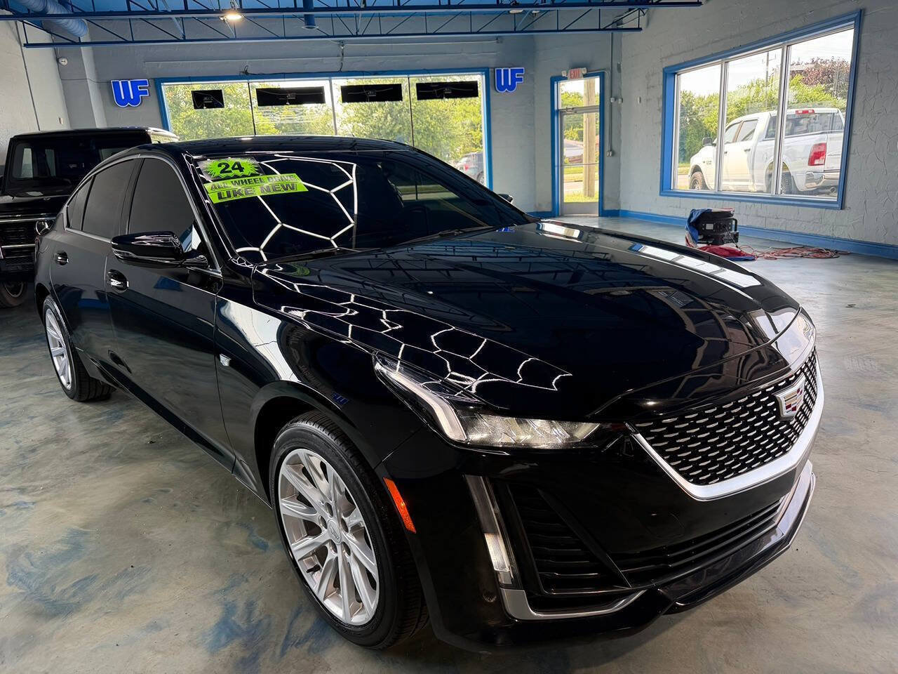 Used 2024 Cadillac CT5 Luxury w/ Cold Weather Package AWD/4WD image 4