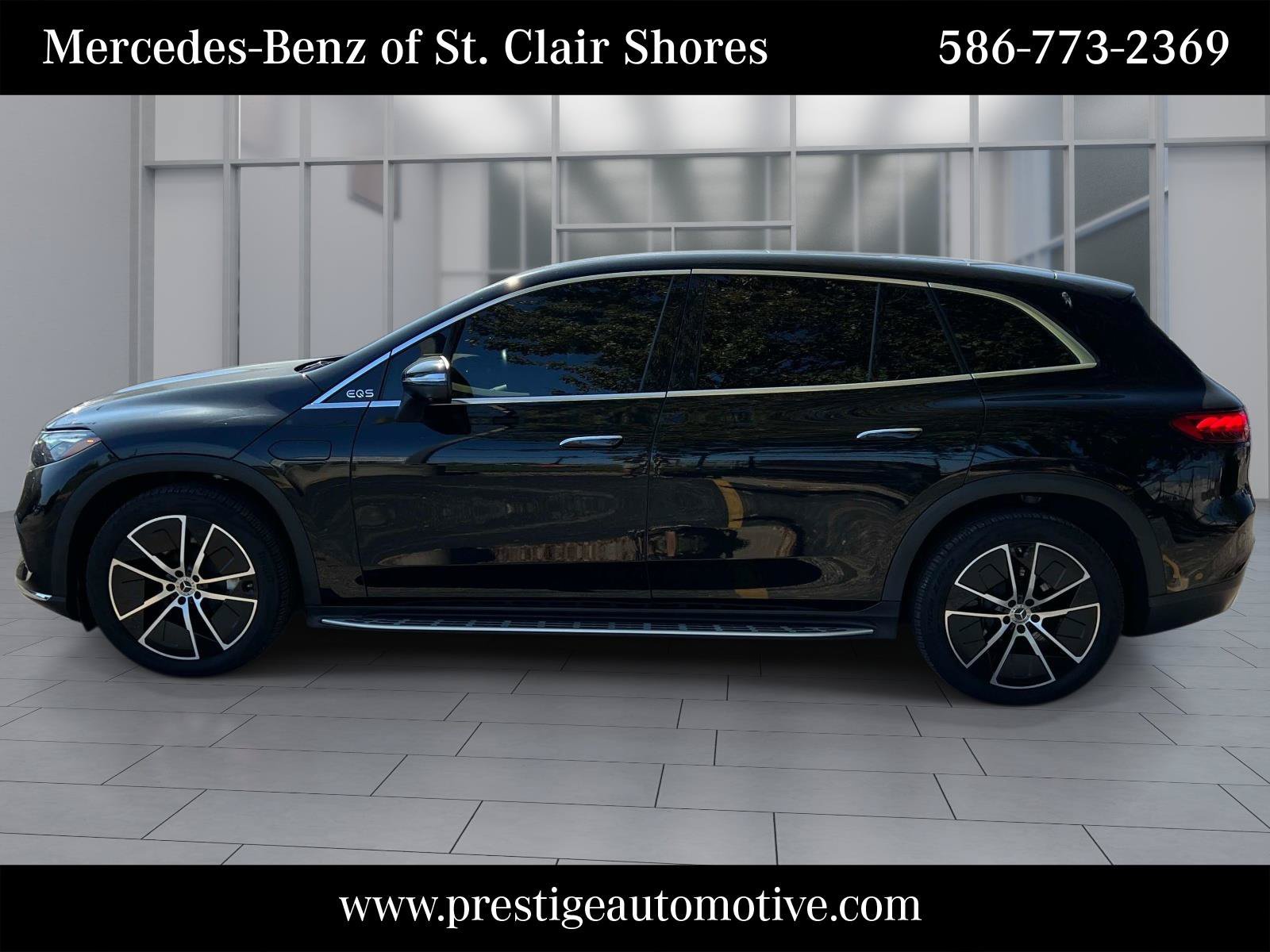 Used 2023 Mercedes-Benz EQS 450+ SUV image 2
