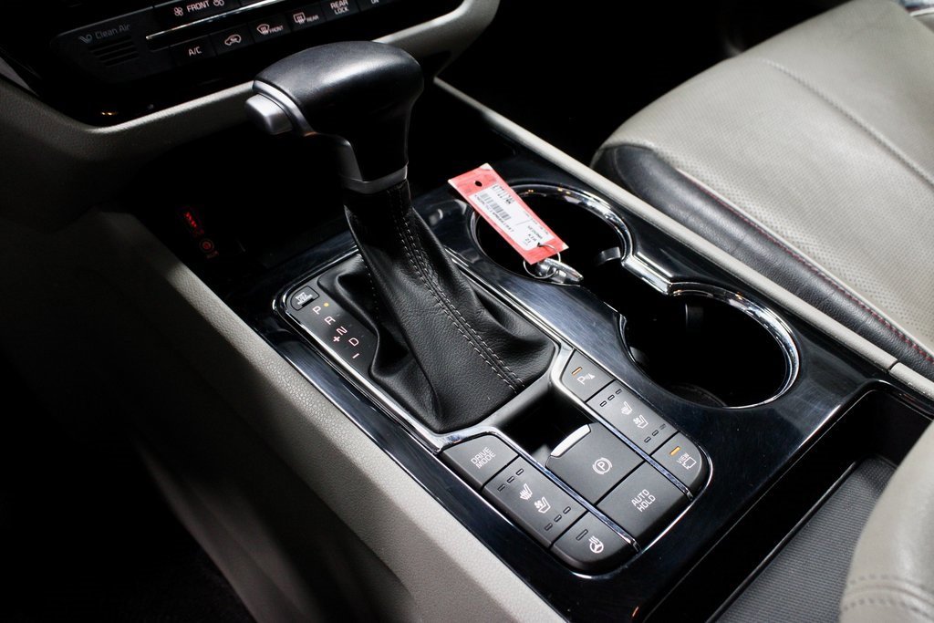 Used 2021 Kia Sedona SX image 38