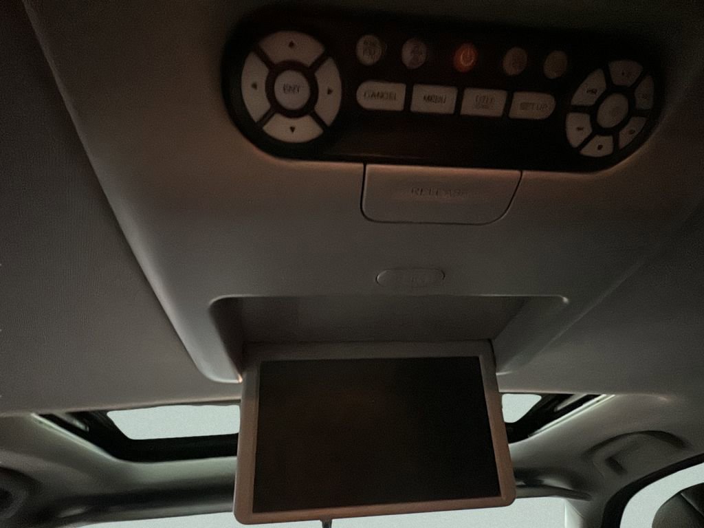 Used 2014 Honda Pilot Touring image 27