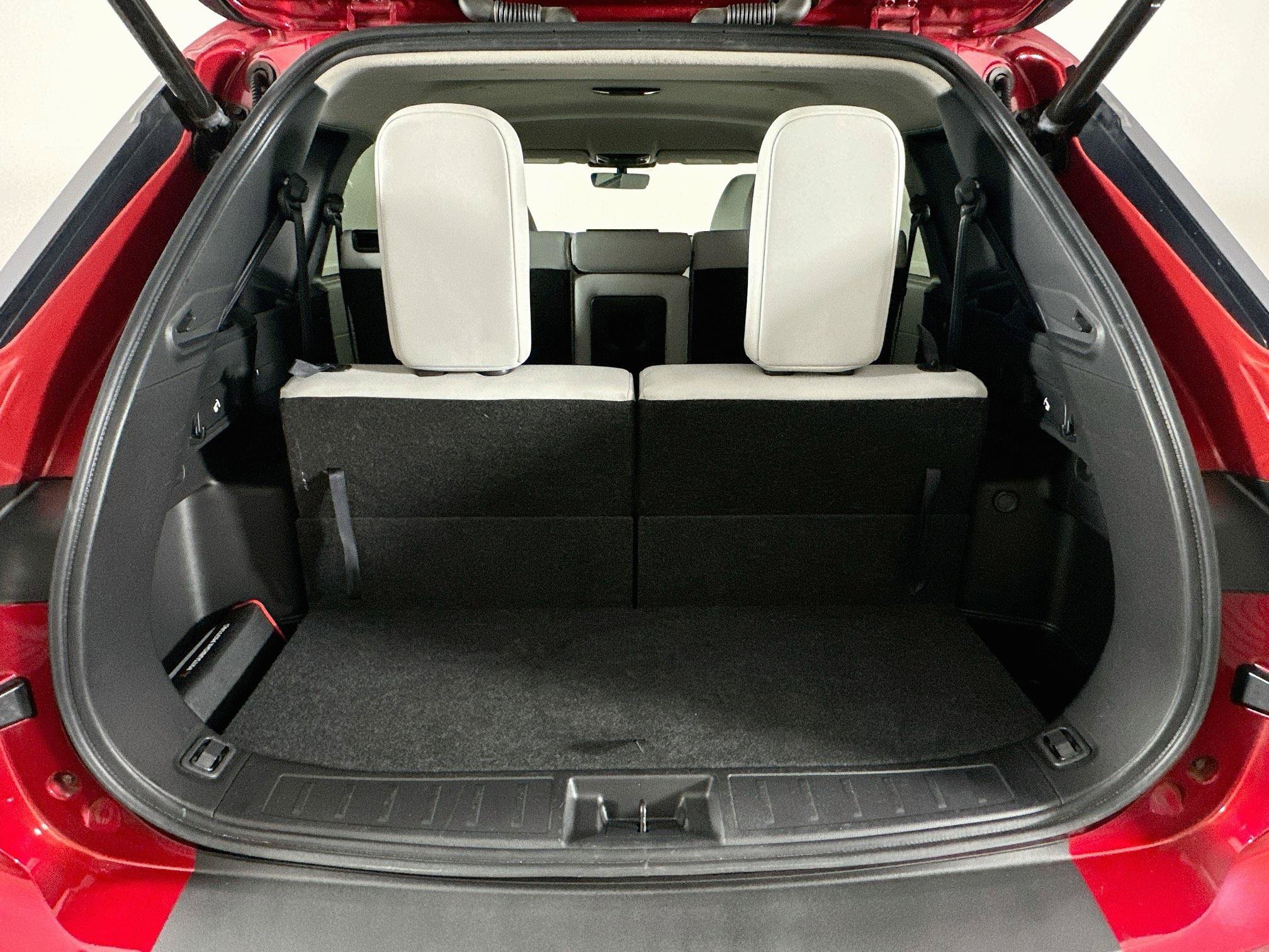 Used 2025 Mitsubishi Outlander SE FWD image 30