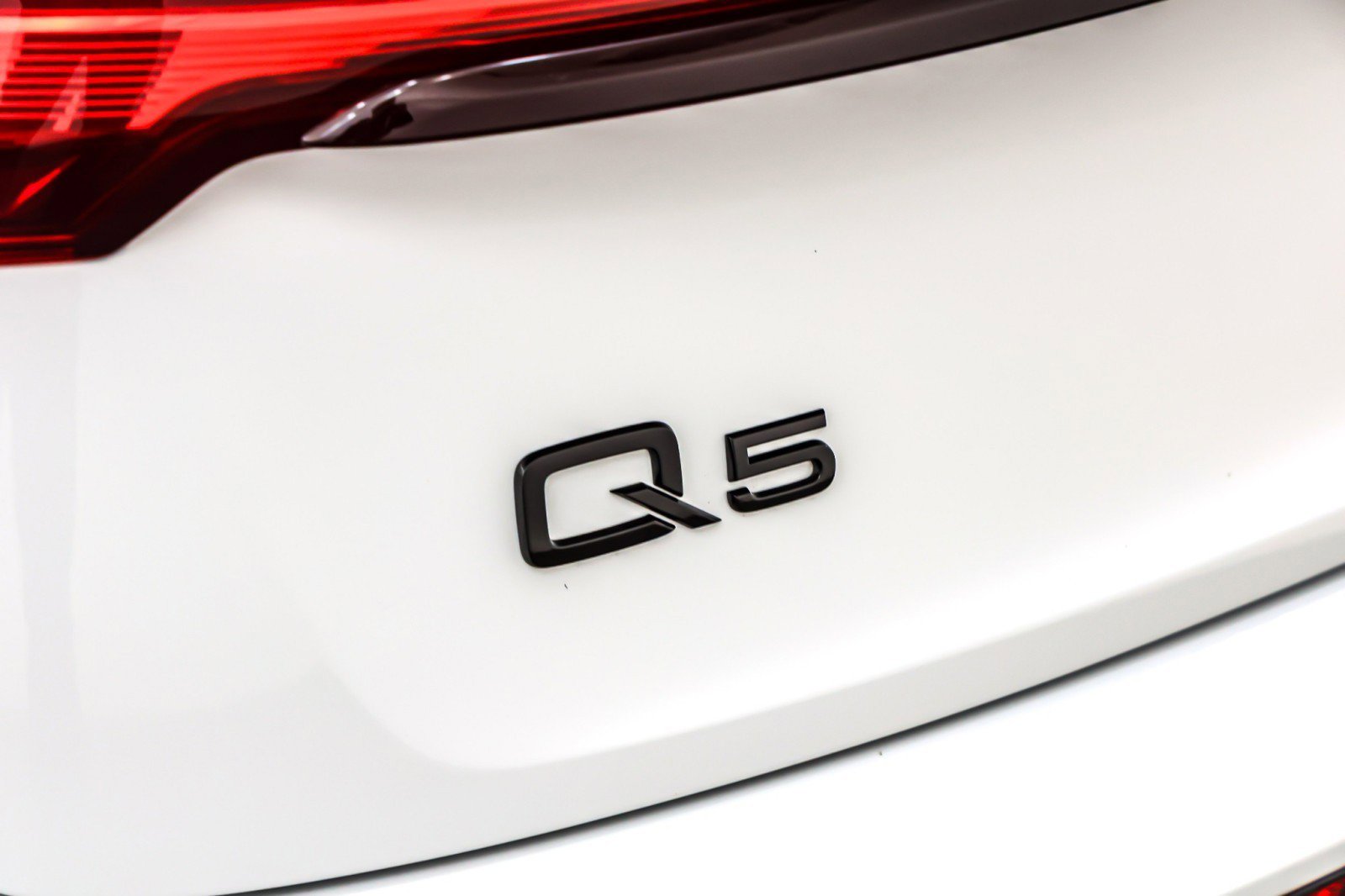 Used 2025 Audi Q5 e Premium Plus image 10