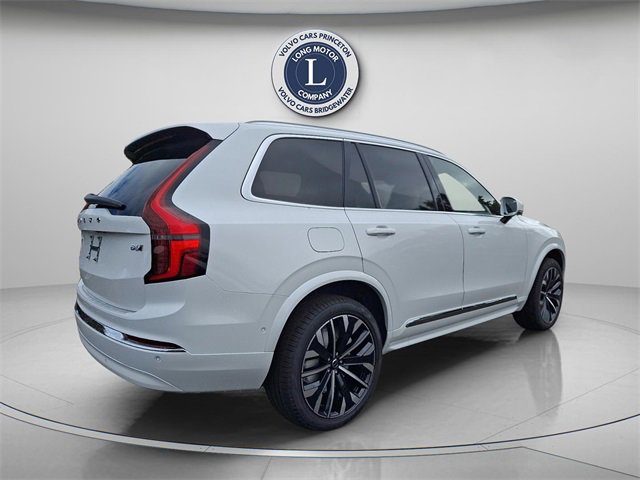 New 2026 Volvo XC90 B6 Plus w/ Protection Package Premier image 4