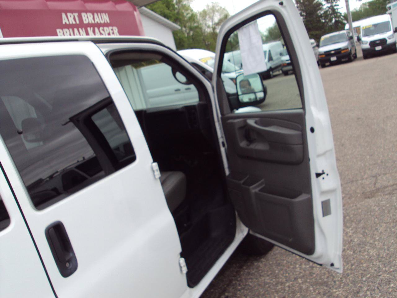 Used 2014 Chevrolet Express 1500 LS AWD/4WD image 13