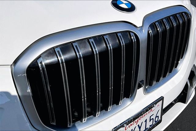 Used 2024 BMW X7 xDrive40i image 34