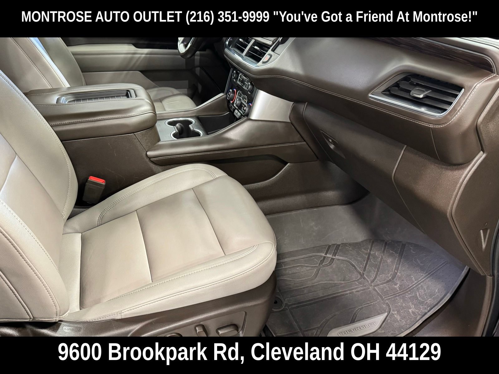 Used 2022 Chevrolet Tahoe Z71 w/ Z71 Off-Road Package AWD/4WD image 49