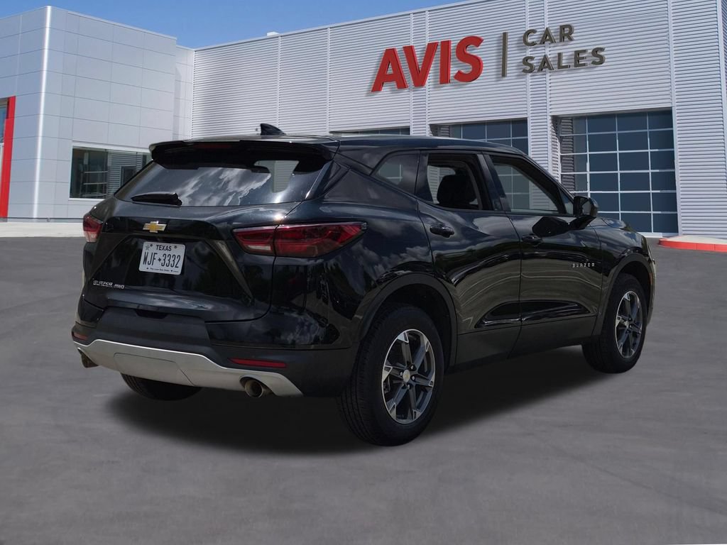 Used 2025 Chevrolet Blazer LT AWD/4WD image 6