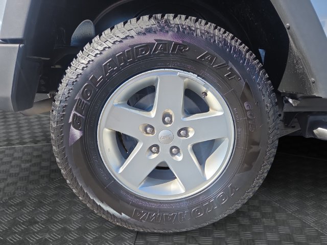 Used 2014 Jeep Wrangler Sport w/ Quick Order Package 24S AWD/4WD image 31