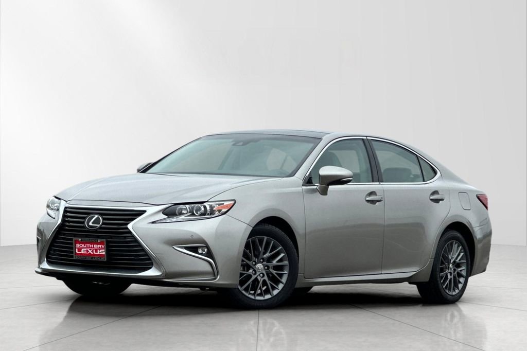 Used 2018 Lexus ES 350 w/ Navigation System Package FWD image 1