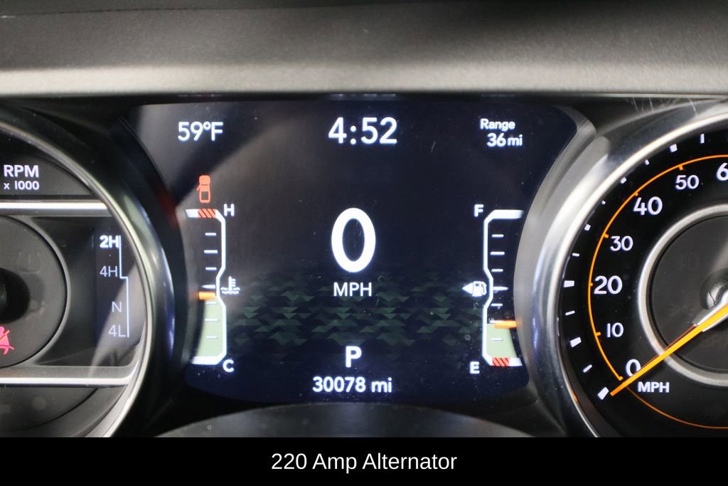 Used 2022 Jeep Gladiator Willys image 39