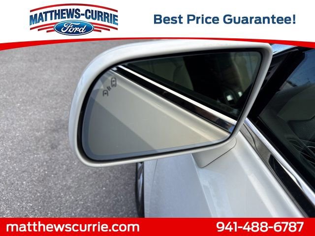 Used 2014 Lincoln MKT AWD w/ Equipment Group 201A image 8