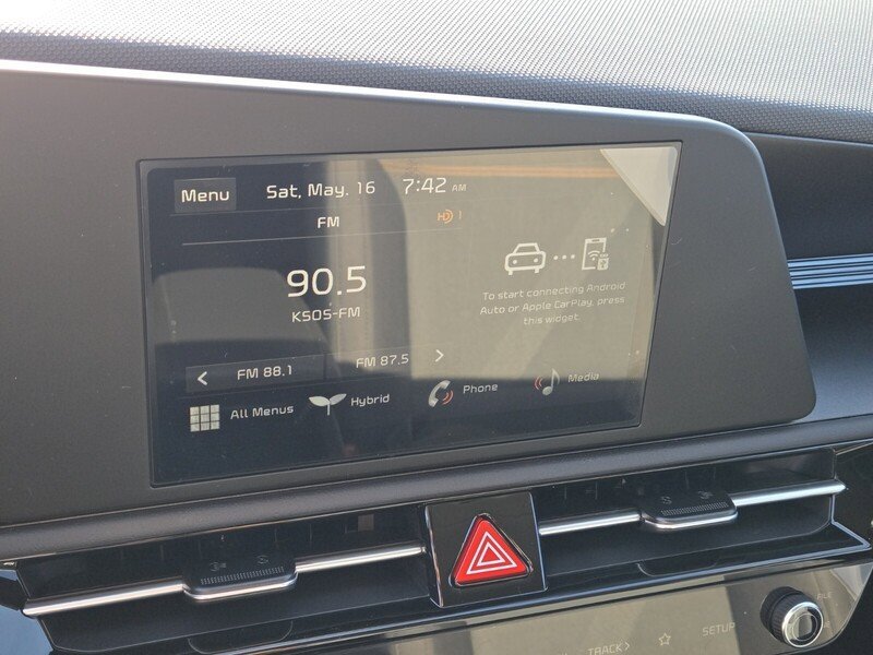 New 2026 Kia Niro LX FWD image 11