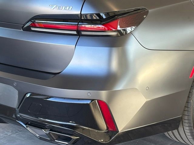 Used 2025 BMW 760i xDrive 760i xDrive w/ Executive Package image 28