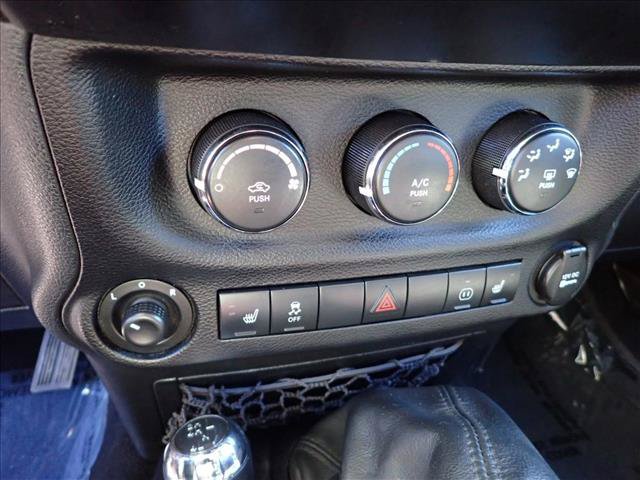 Used 2012 Jeep Wrangler Sahara w/ Connectivity Group AWD/4WD image 17