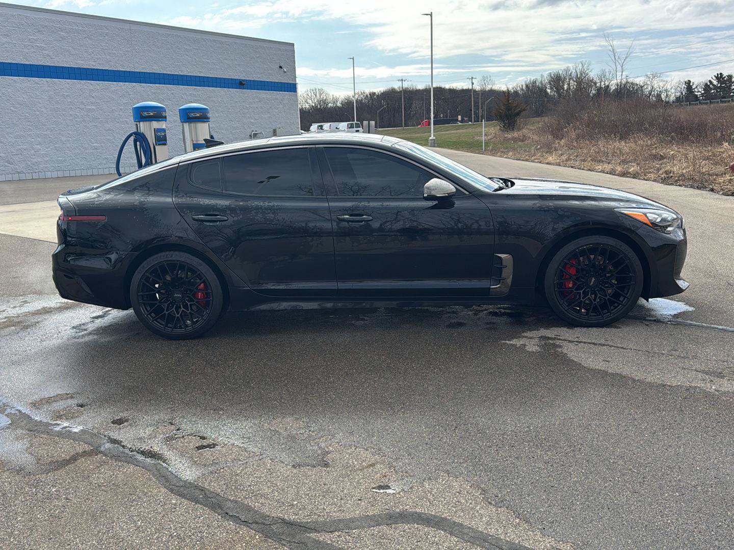 Used 2021 Kia Stinger GT1 image 7