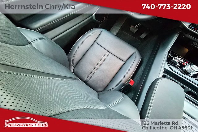 New 2025 Jeep Wagoneer Series III w/ Quick Order Package 25C Super image 13