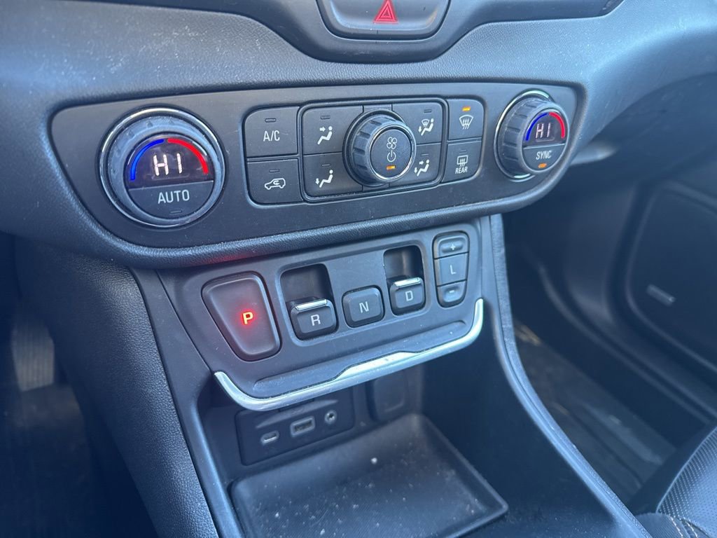 Used 2018 GMC Terrain SLT w/ Preferred Package image 20