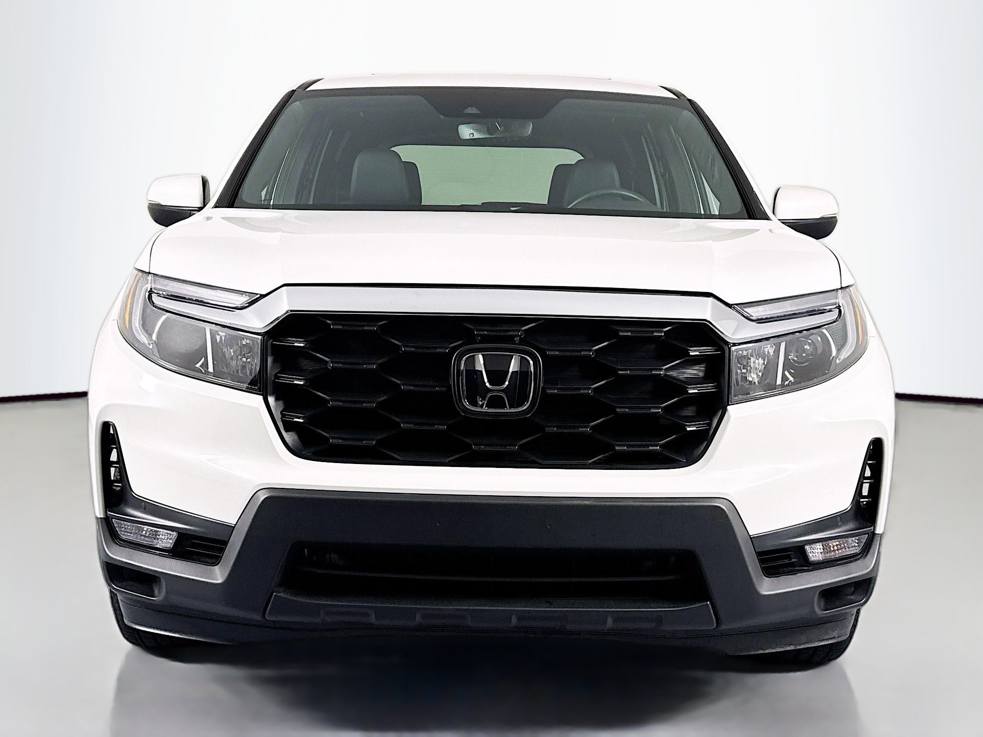 Certified 2023 Honda Passport EX-L image 2
