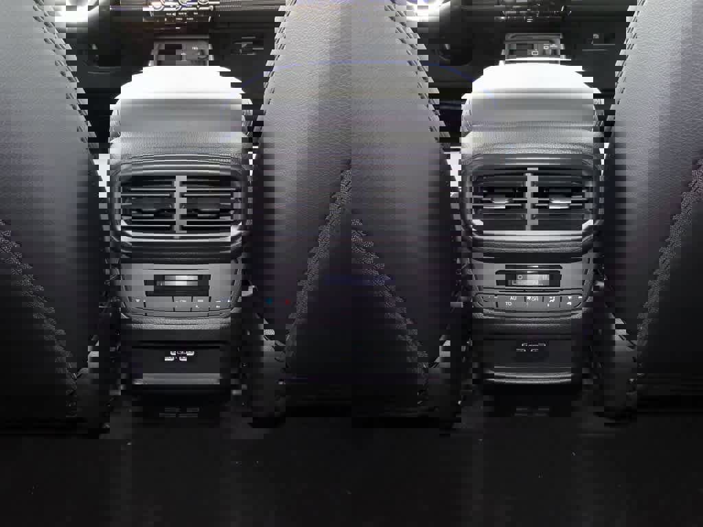 New 2025 Honda Pilot Touring image 25