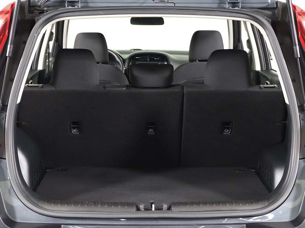 Used 2020 Kia Soul LX FWD image 16