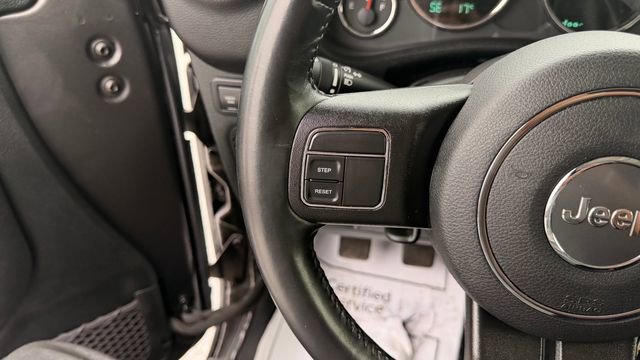 Used 2018 Jeep Wrangler Unlimited Rubicon image 23