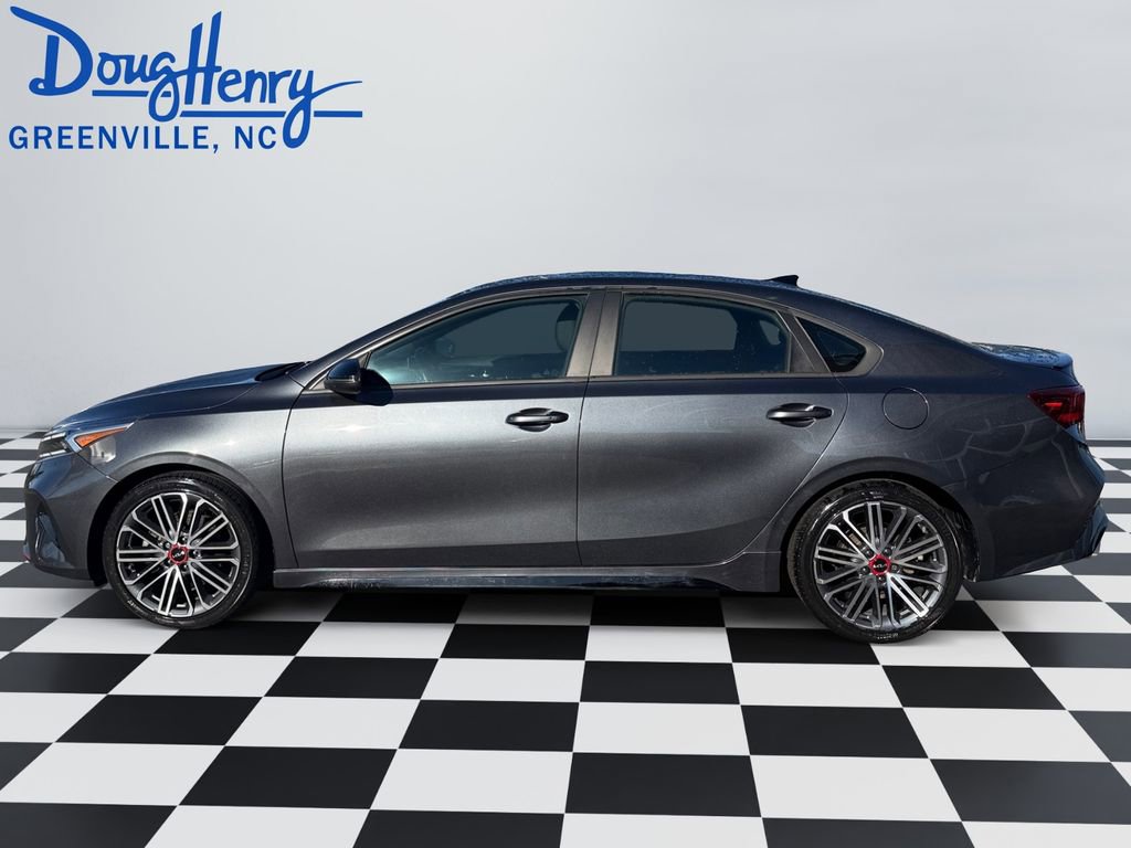 Used 2022 Kia Forte GT FWD image 2